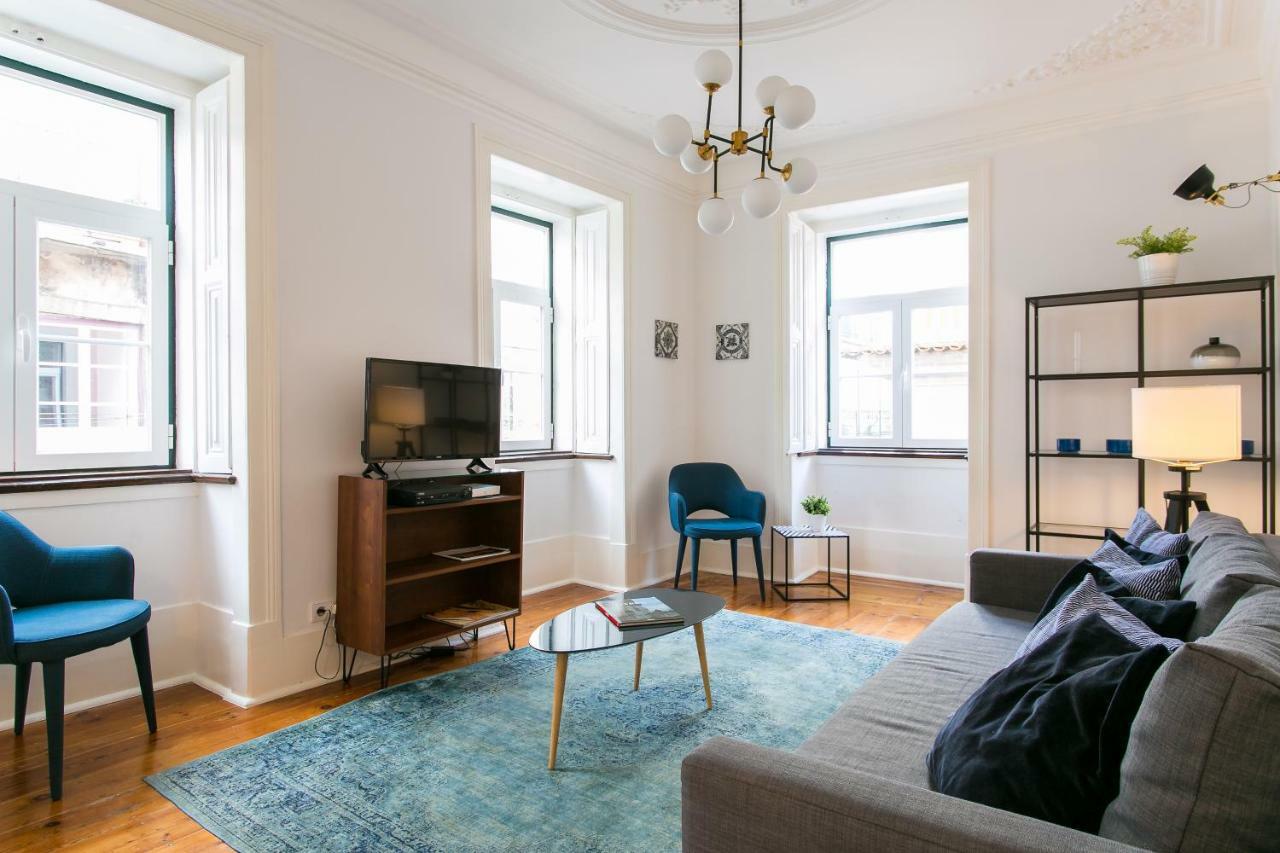 Ferienwohnung Joivy Splendid 2Br Flat In Bairro Alto, Nearby Luis De Camoes Square Lissabon Exterior foto