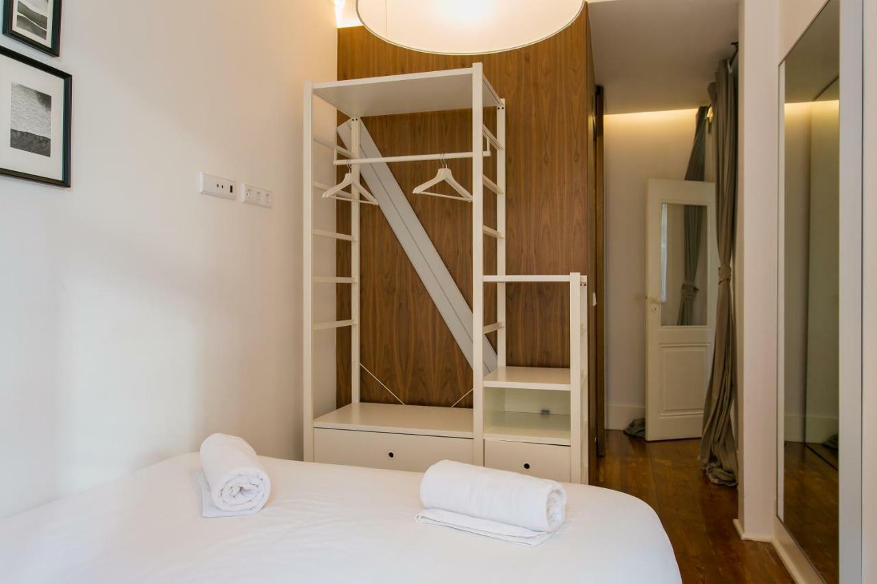Ferienwohnung Joivy Splendid 2Br Flat In Bairro Alto, Nearby Luis De Camoes Square Lissabon Exterior foto