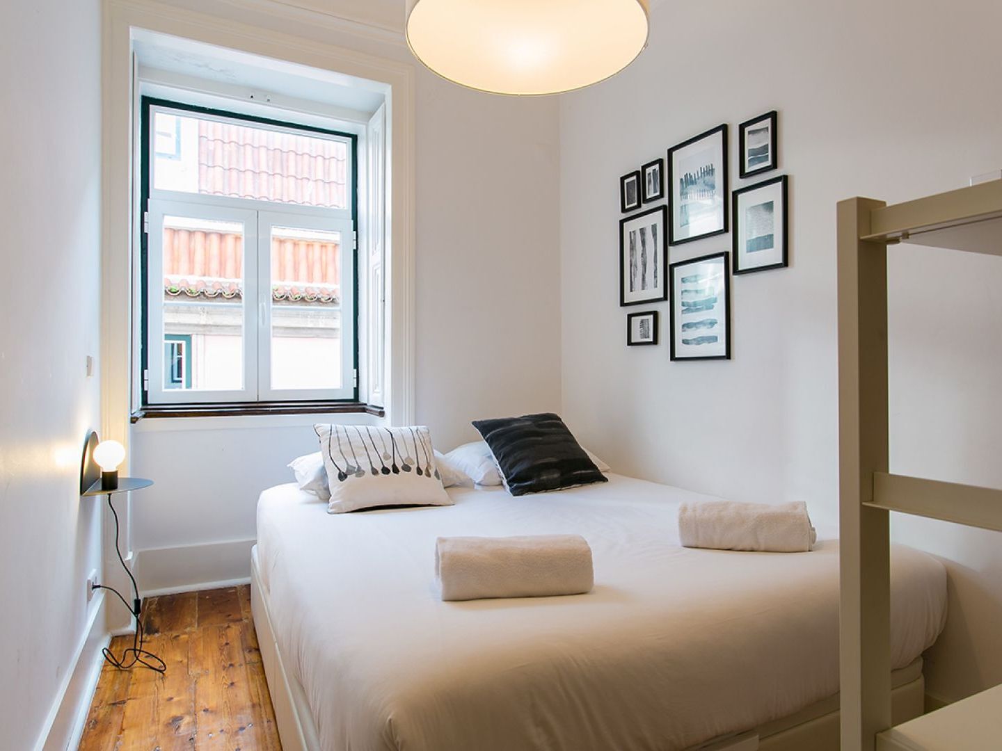 Ferienwohnung Joivy Splendid 2Br Flat In Bairro Alto, Nearby Luis De Camoes Square Lissabon Exterior foto